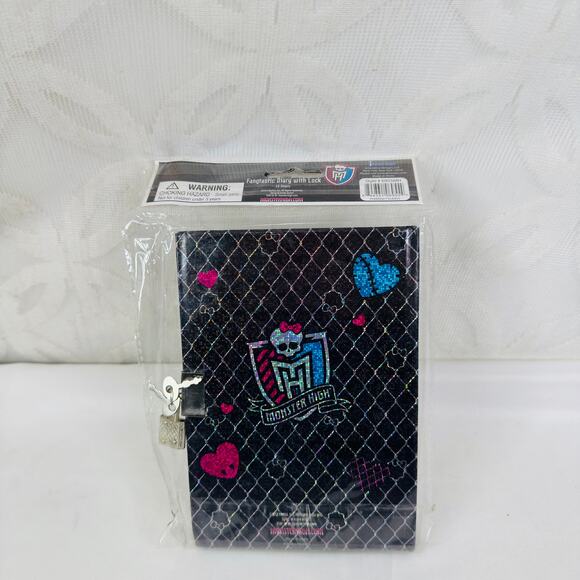 5 for $25| Monster High Fangtastic Diary with Lock 50 pages 2013 - Picture 3 of 6